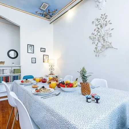 公寓 Risso - Comfortable 3 Bedrooms With Balcony